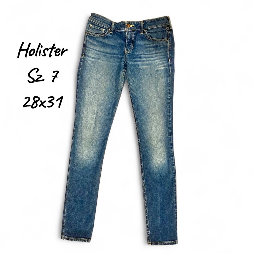 Hollister Women's Classic Blue Skinny Jeans Size 28